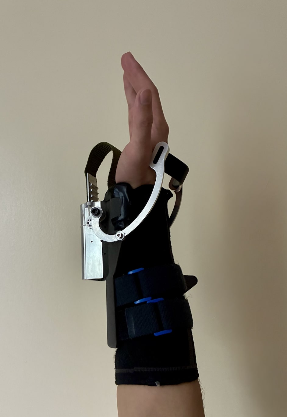 Gripping Assist Device